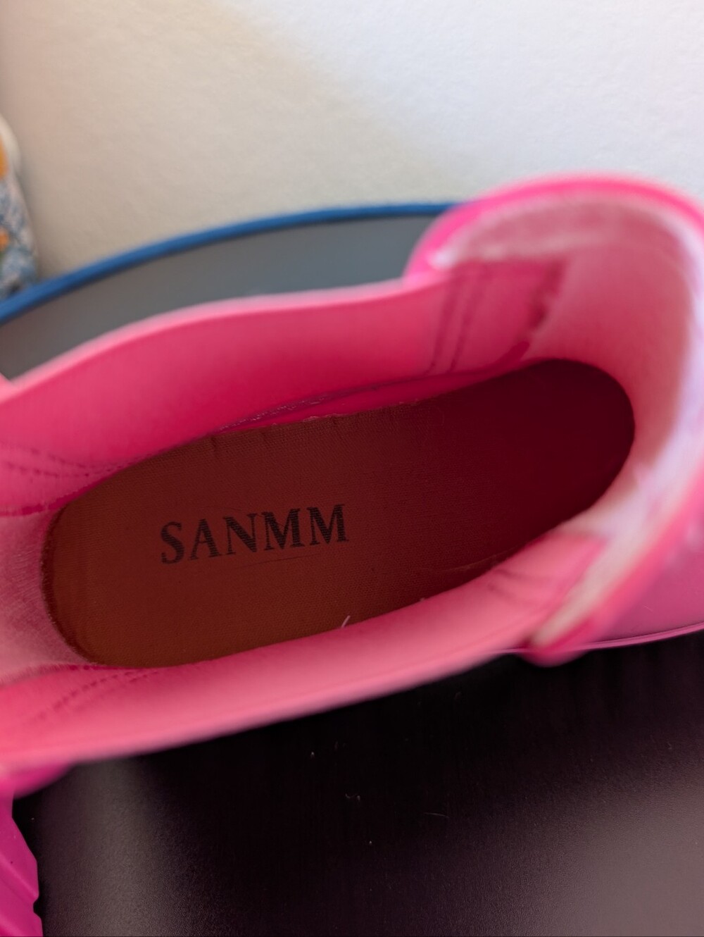 Lug Sole Chelsea Rainboots - Bubblegum Pink - Picture 6 of 8
